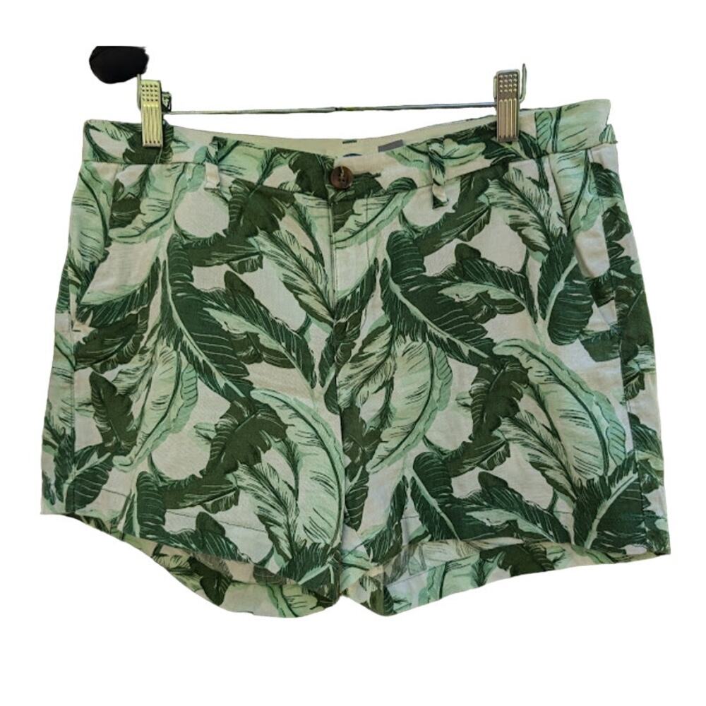 Old Navy Green Leaf Print Women's Shorts